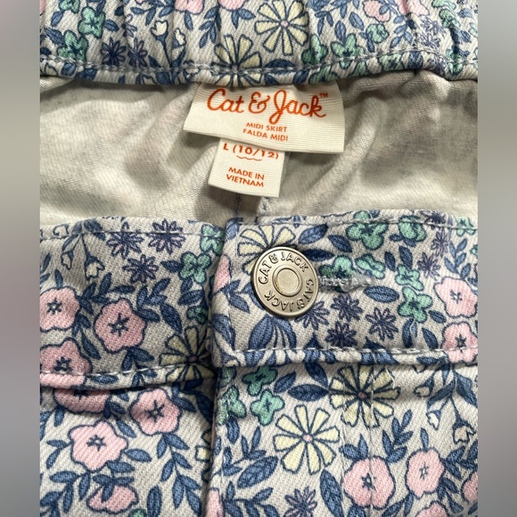 Cat & Jack Girl's Floral Print Jean Skirt Size:L (10/12). - Picture 5 of 5
